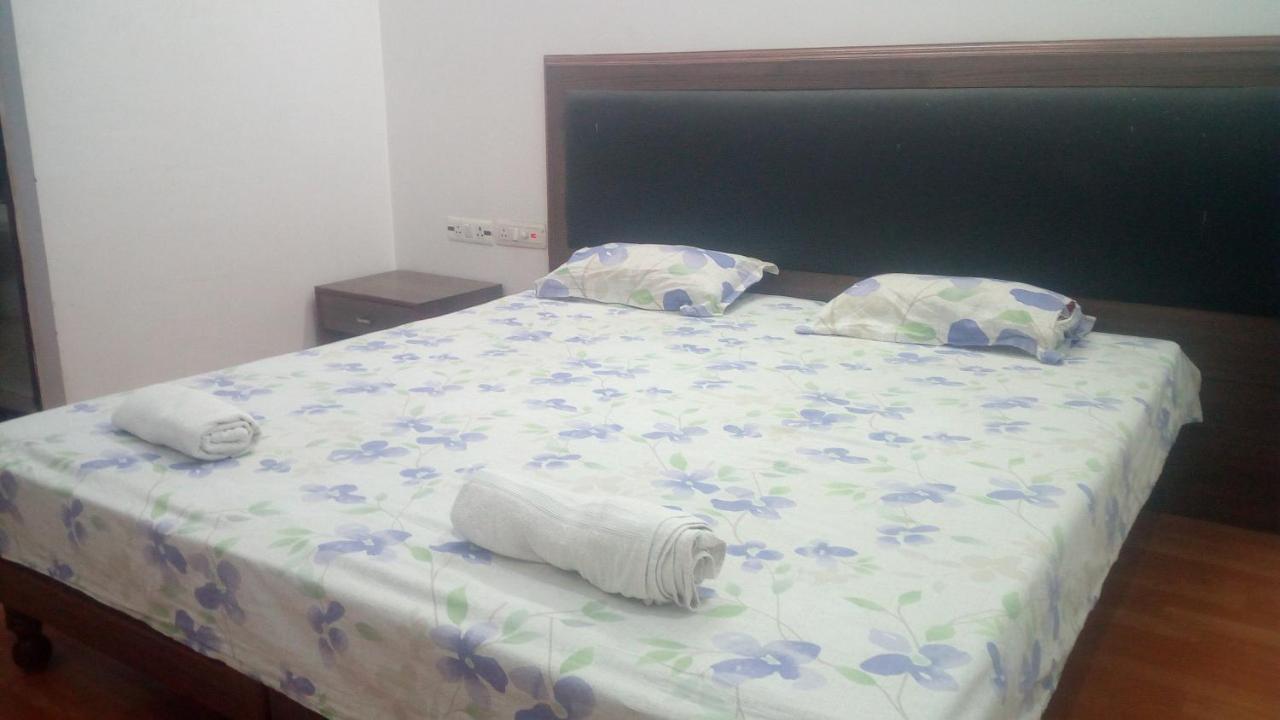 Ishan Paying Guest House Varanasi Exteriör bild